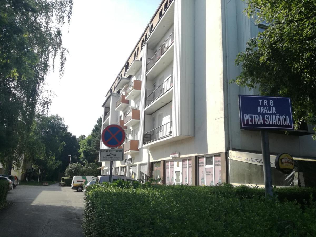Apartman Bel Varazdin Luaran gambar